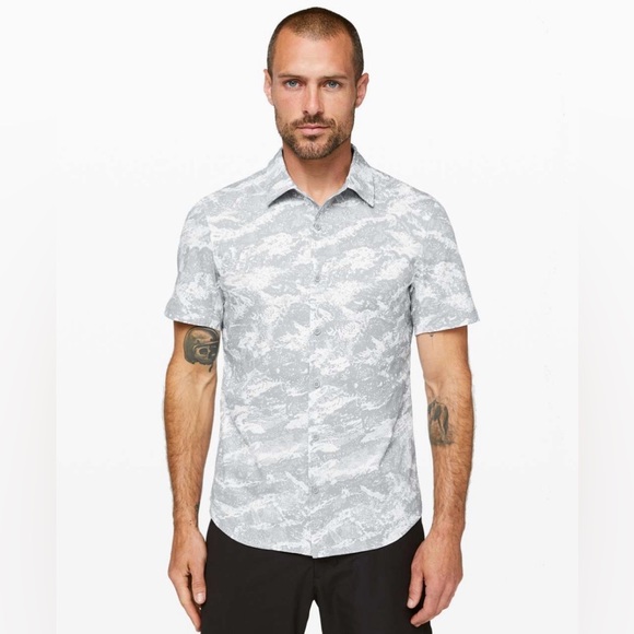 lululemon athletica Other - Lululemon Mens Airing Easy Short Sleeve Shirt